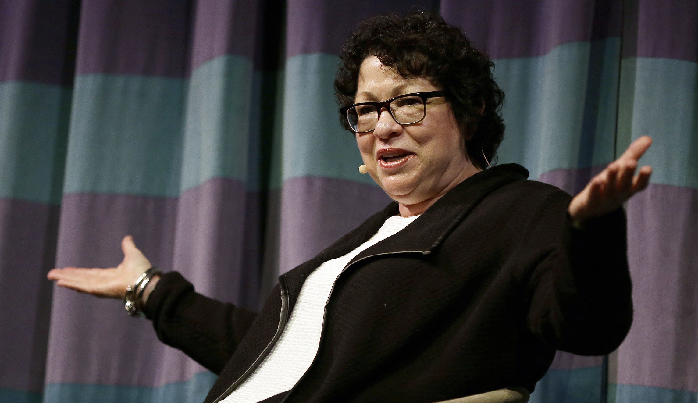 091417 Lovelace Sotomayor Clemson photo