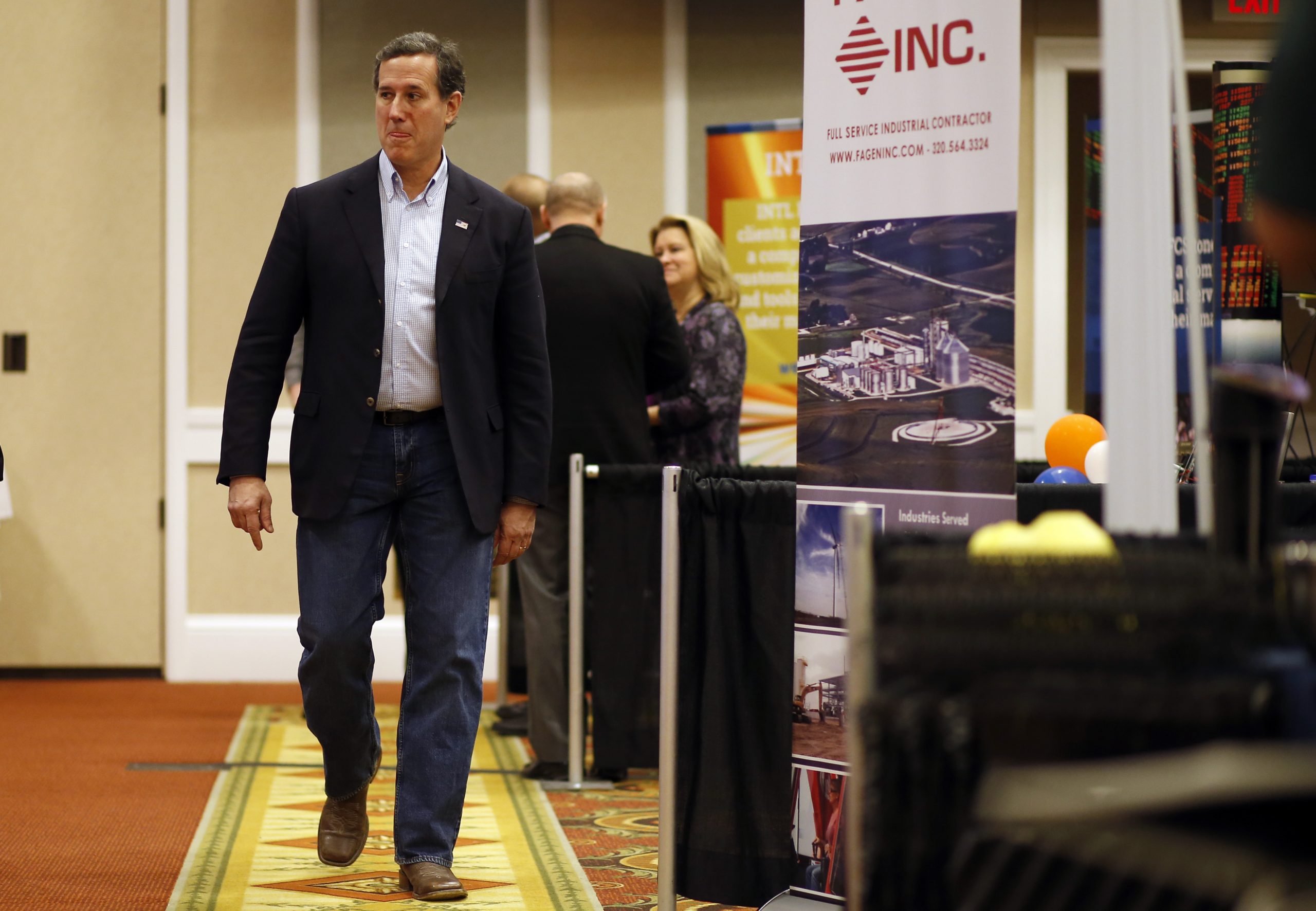 Santorum attack on refinery workers rings hollow with jobs at risk