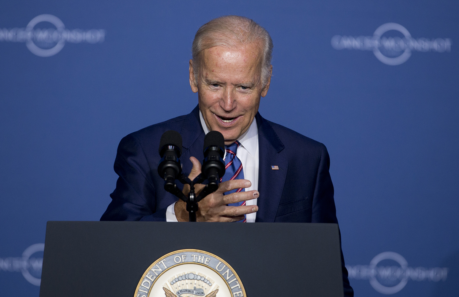 Tapper grills Biden on plagiarism vs. Clinton’s email scandal