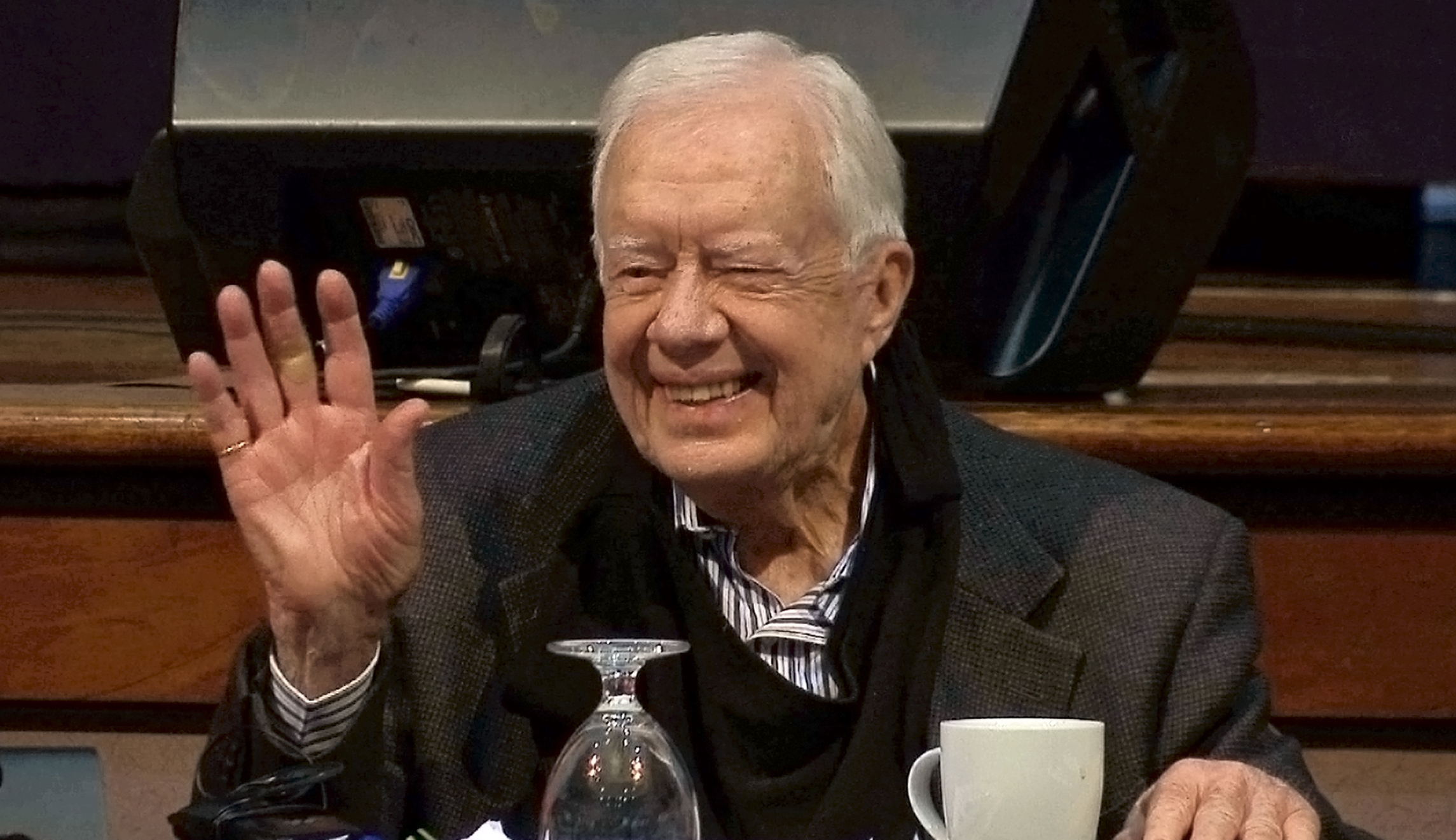 Despite erroneous media report, Jimmy Carter lives!
