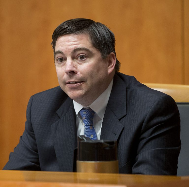 When asked about the memo,Â Republican FCC Commissioner Mike O'Rielly toldÂ the Committee that he spoke with members of the Federal Trade Commission about the memo.Â 