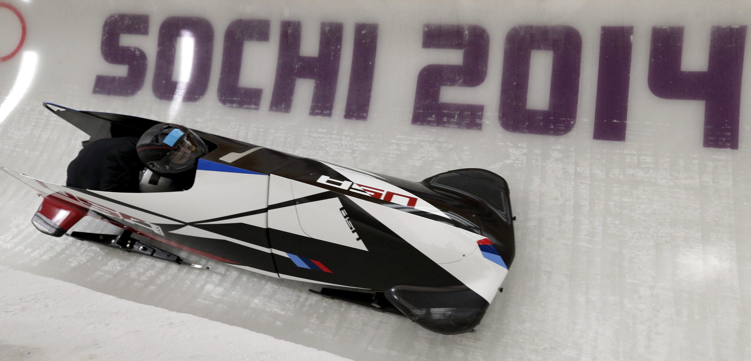 SOCHI SCENE: Bobsled couple