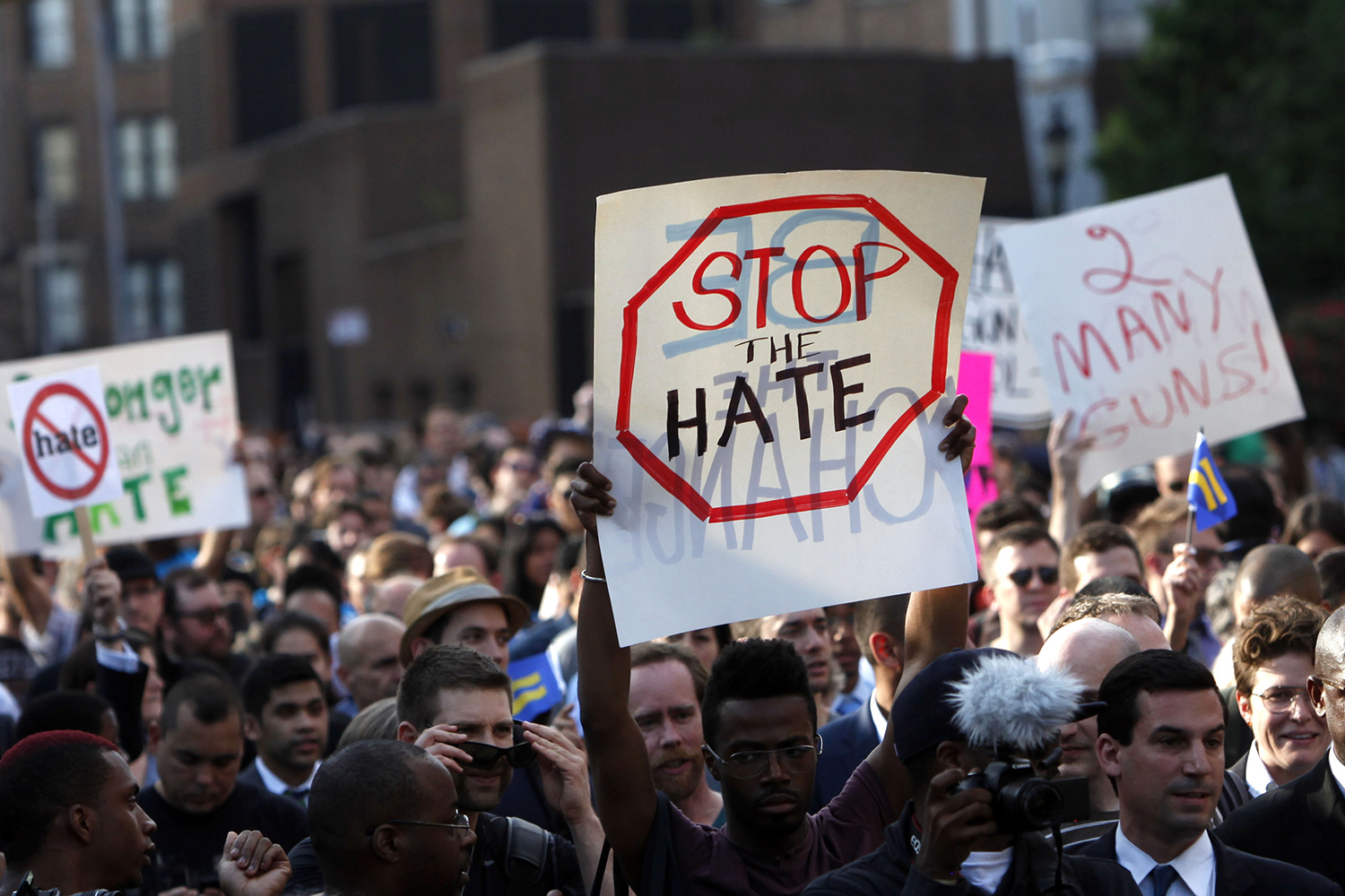 FBI: Hate crimes against Muslims grew by 67 percent in 2015