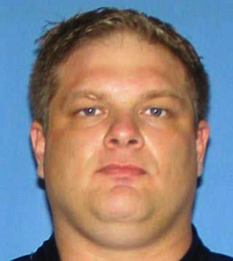 This undated photo provided by the Illinois State Police shows 36-year-old Terrence Doddy, of Rockford, Ill. Illinois State Police said Thursday, July 3, 2014, that Doddy, who is wanted in the killing of a Rockford insurance agent, is now also a suspect in the death of 44-year-old Tonya Bargman of Monticello at a rest stop along Interstate 39 near Paw Paw in north-central Illinois. Authorities said a warrant was issued earlier this week for Doddy's arrest in connection with the Monday killing of 37-year-old Rockford insurance salesman Todd Hansmeier. Hansmeier was found dead of head and neck injuries at a Rockford business.  (AP Photo/Illinois State Police)