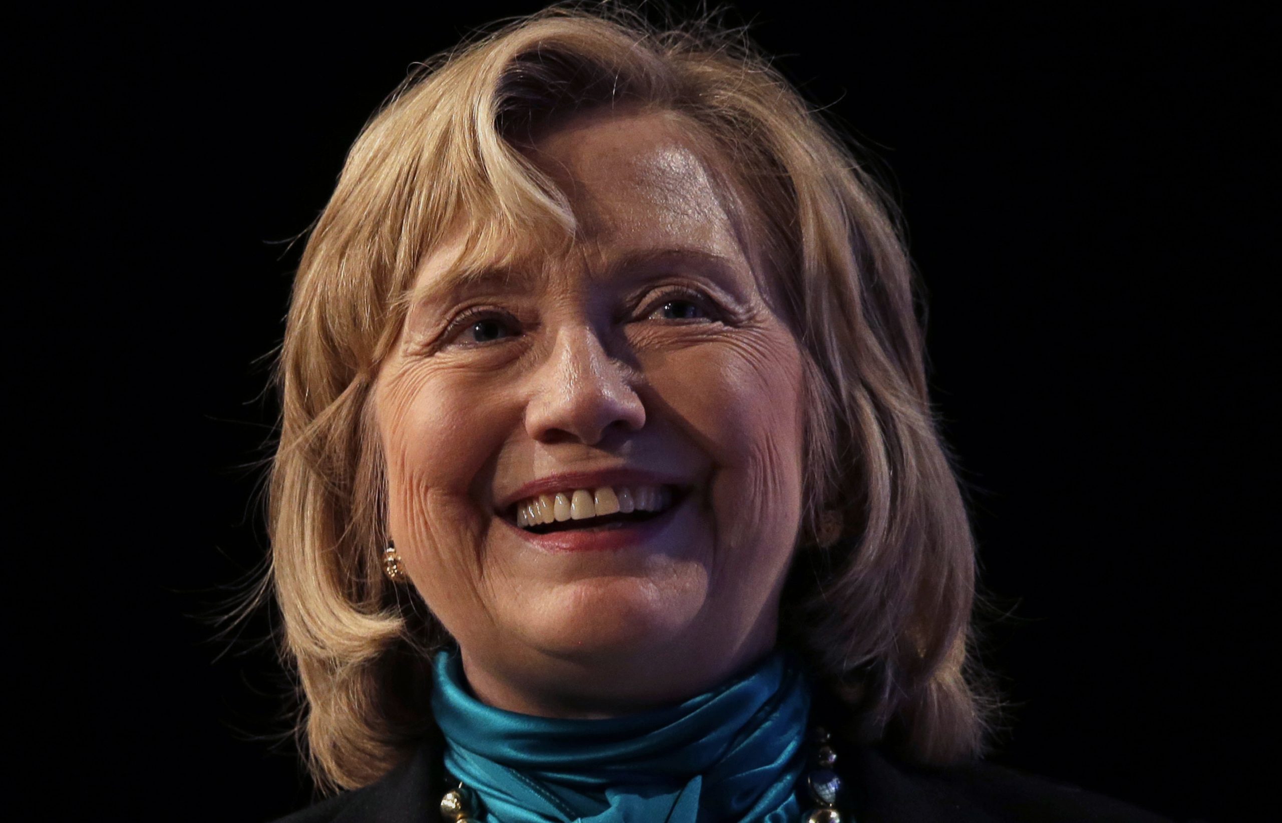 Clinton to encourage reading in Hispanic families