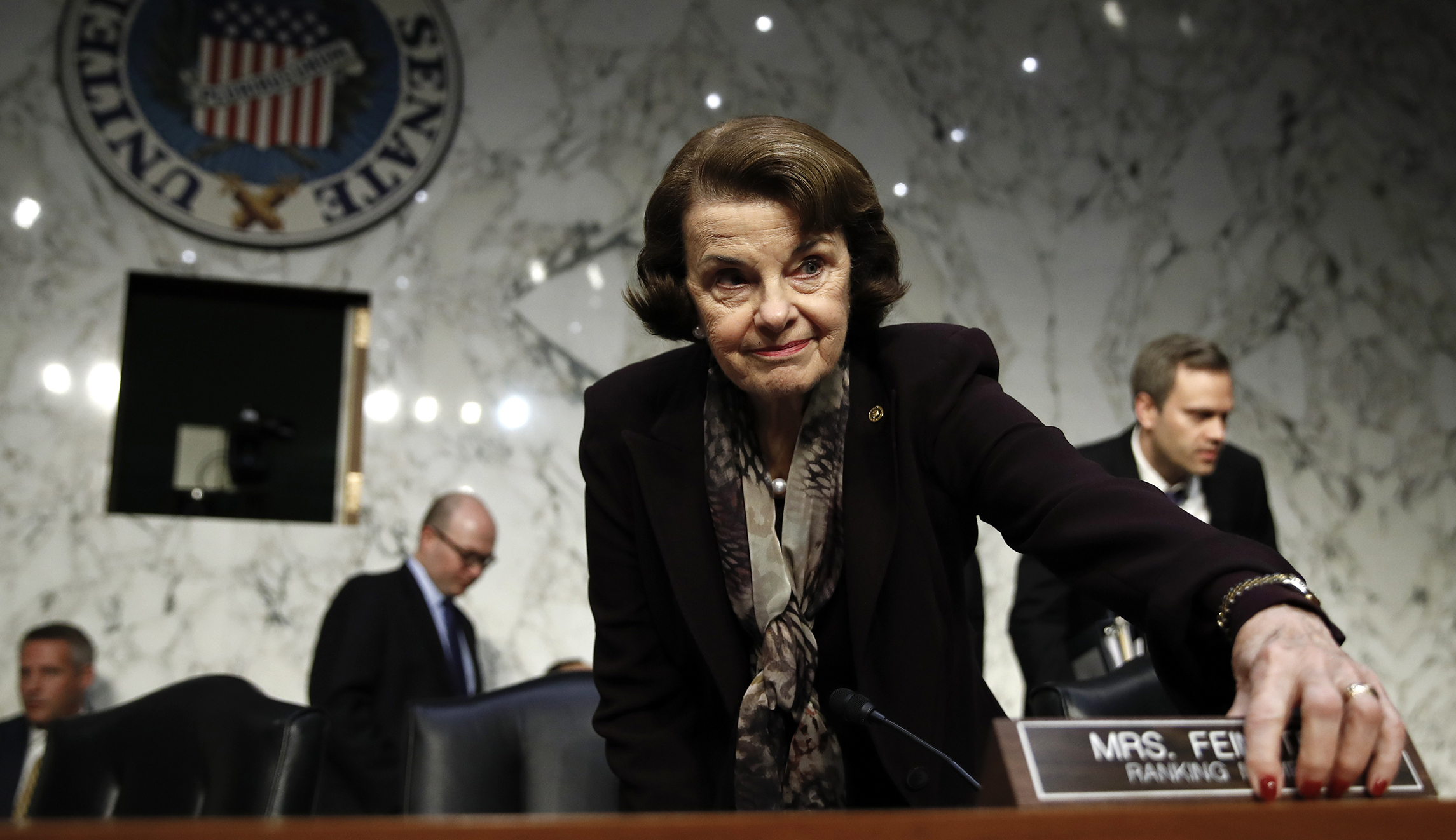 Never mind Newsom: Feinstein says she isn’t stepping down early