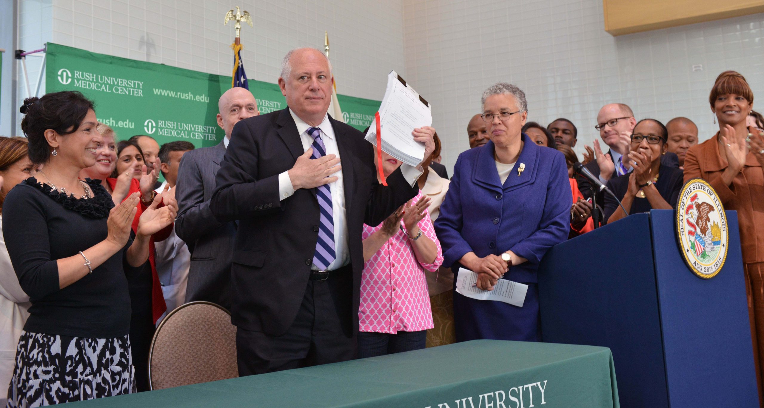 Quinn signs Illinois Medicaid cuts restoration