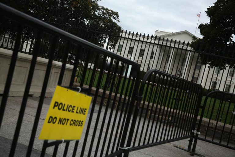 An extra barricade has been set up outside the White House since the incident on Friday. (Getty images/Alex Wong)
