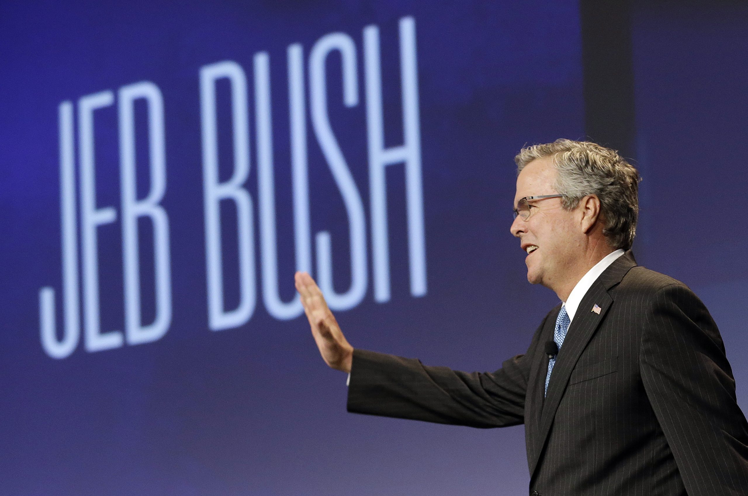 Jeb Bush struggles with stand on taxes