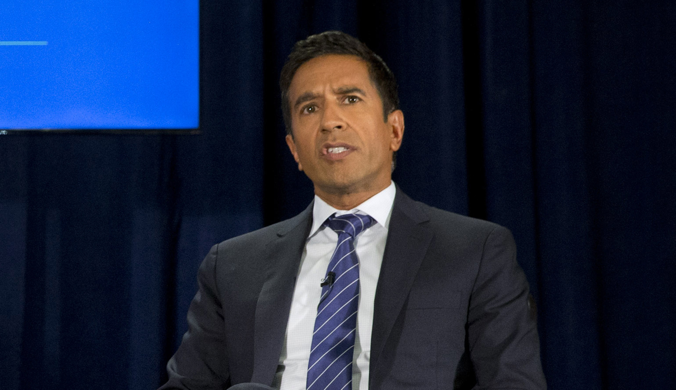 CNN’s Sanjay Gupta disputes Trump’s personal doctor: ‘He does have heart disease’