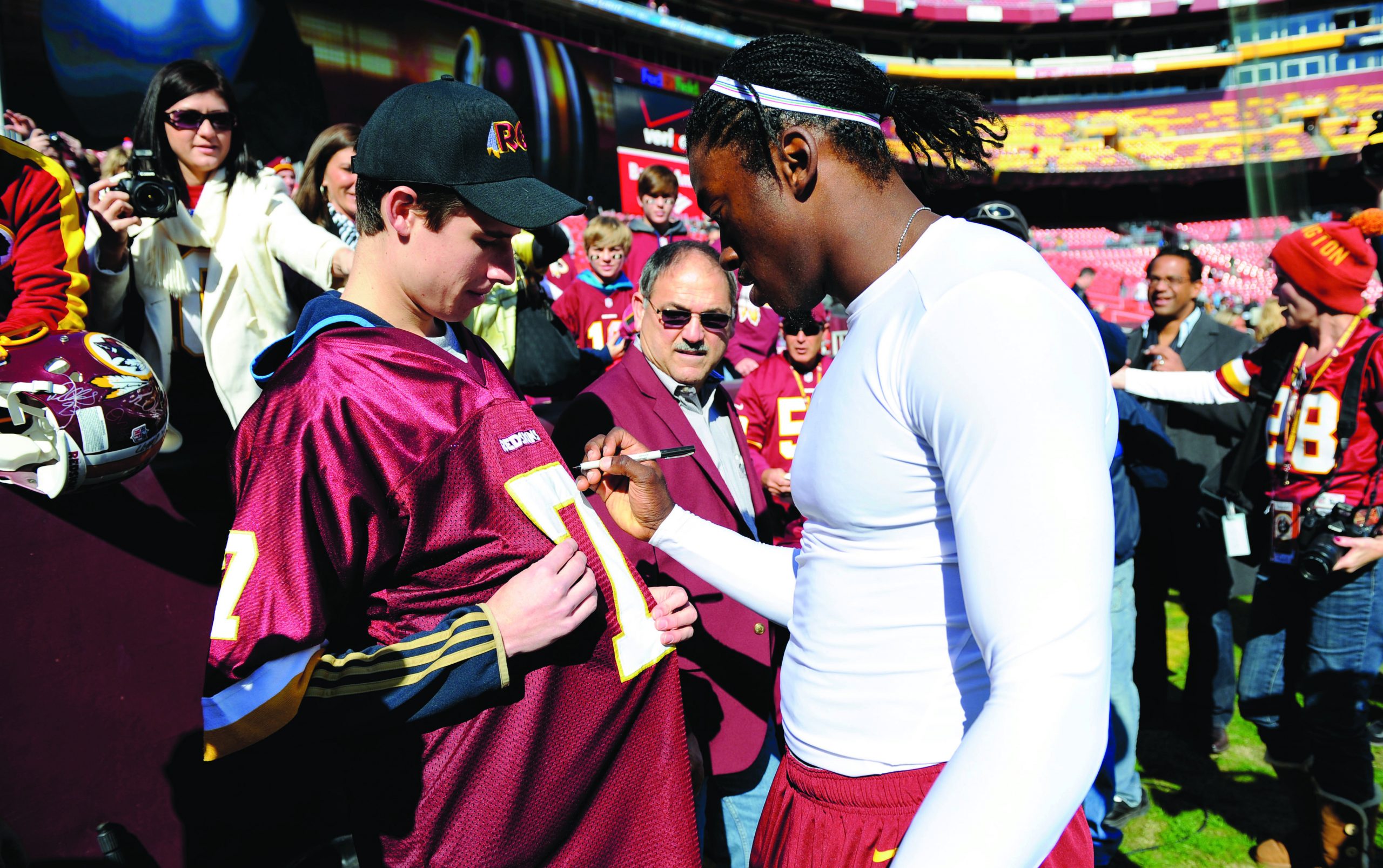 Redskins’ RG3 finds ways to stay grounded