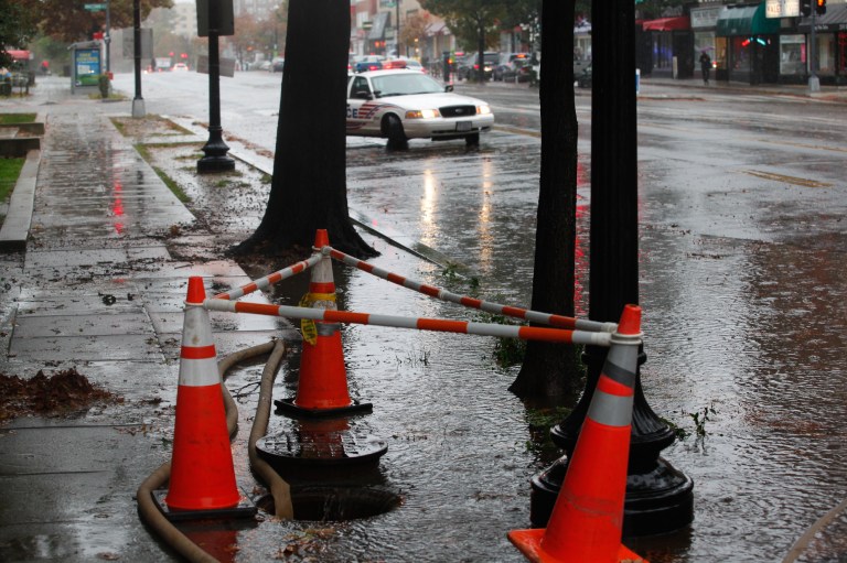 Flooding along the 3100 block of Connecticut Avenue NW in D.C. during Hurricane Sandy (Graeme Jennings/Examiner)