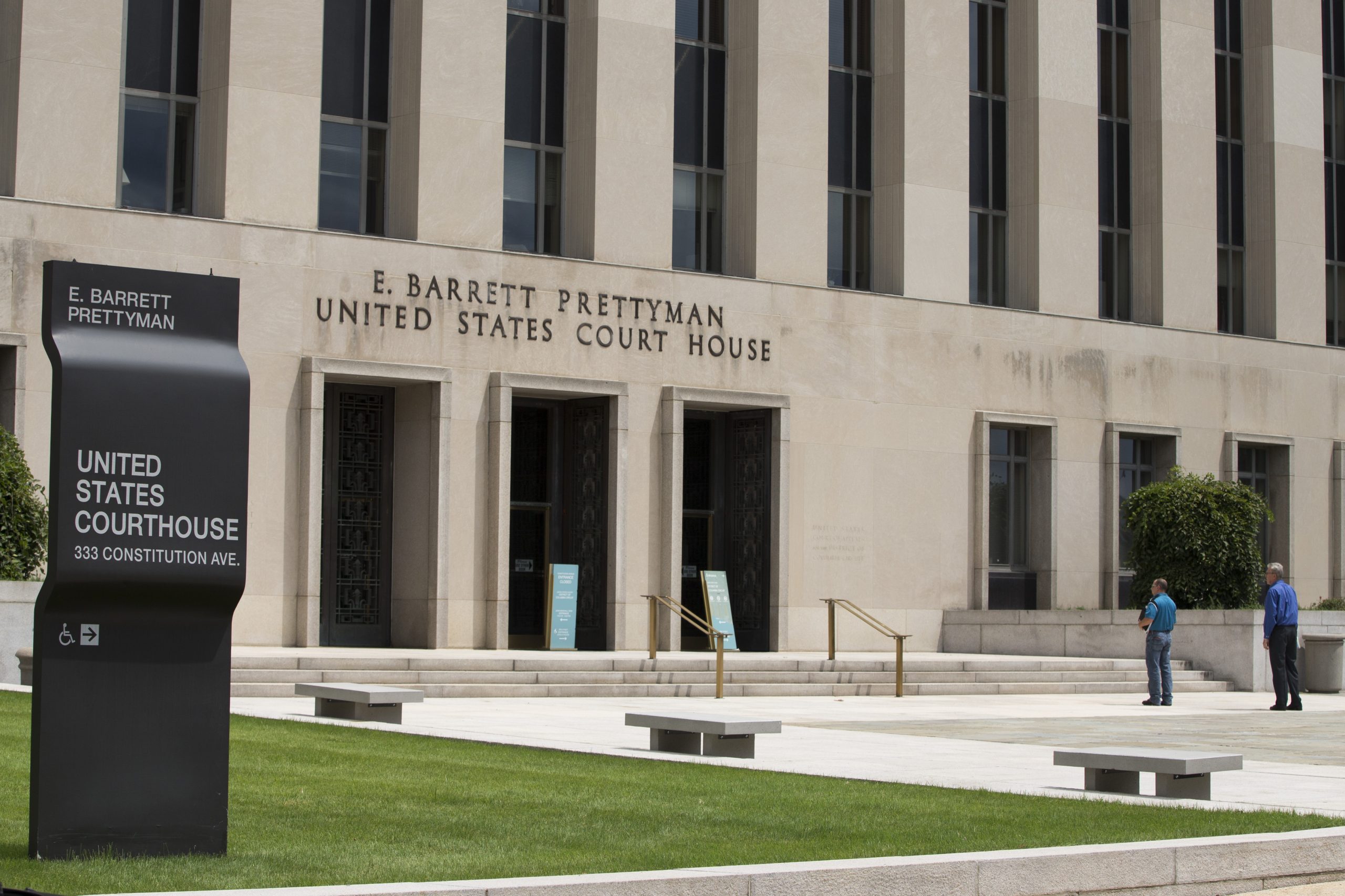 Dueling rulings: Courts split on health law clash