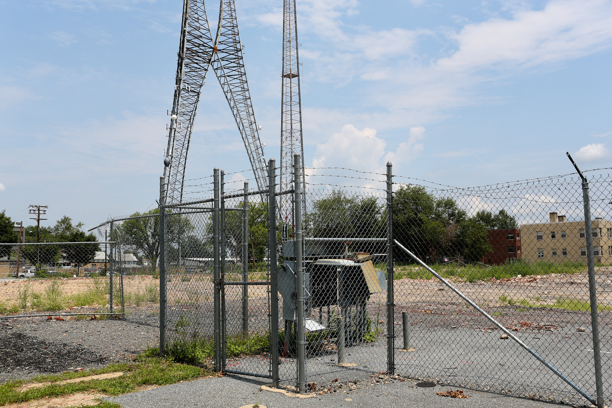 D.C. residents turn a wary eye to Walmart’s job promises