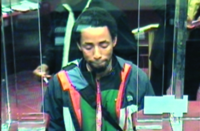 Detectives search for bag-toting Silver Spring robber