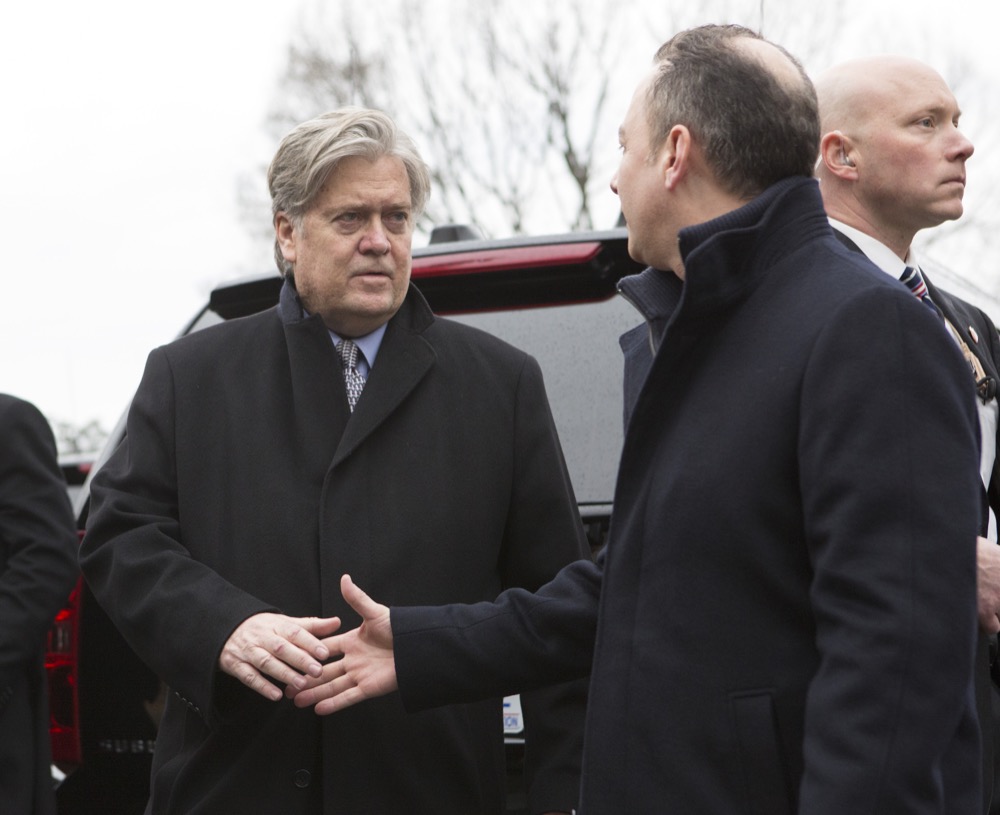 Bannon Accuses Breitbart Of Peddling Fake News