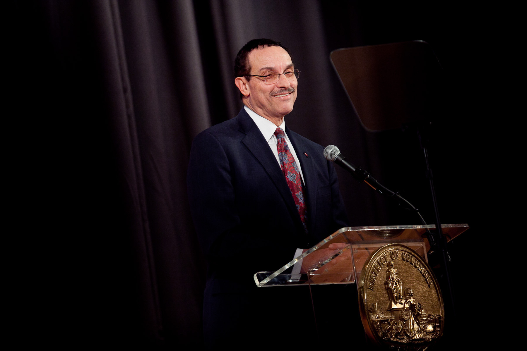 Vincent Gray’s budget calls for new $1.38 billion in spending projects