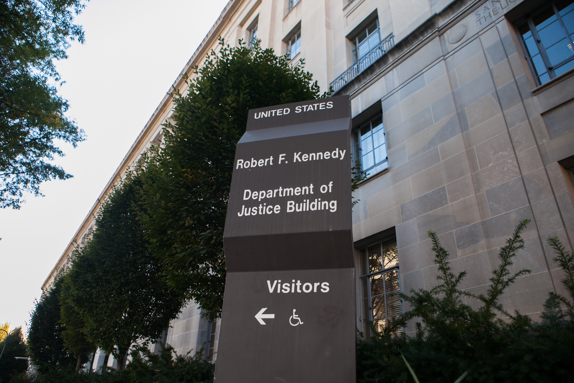 FDIC, Justice officials teamed up to target legal businesses they disliked