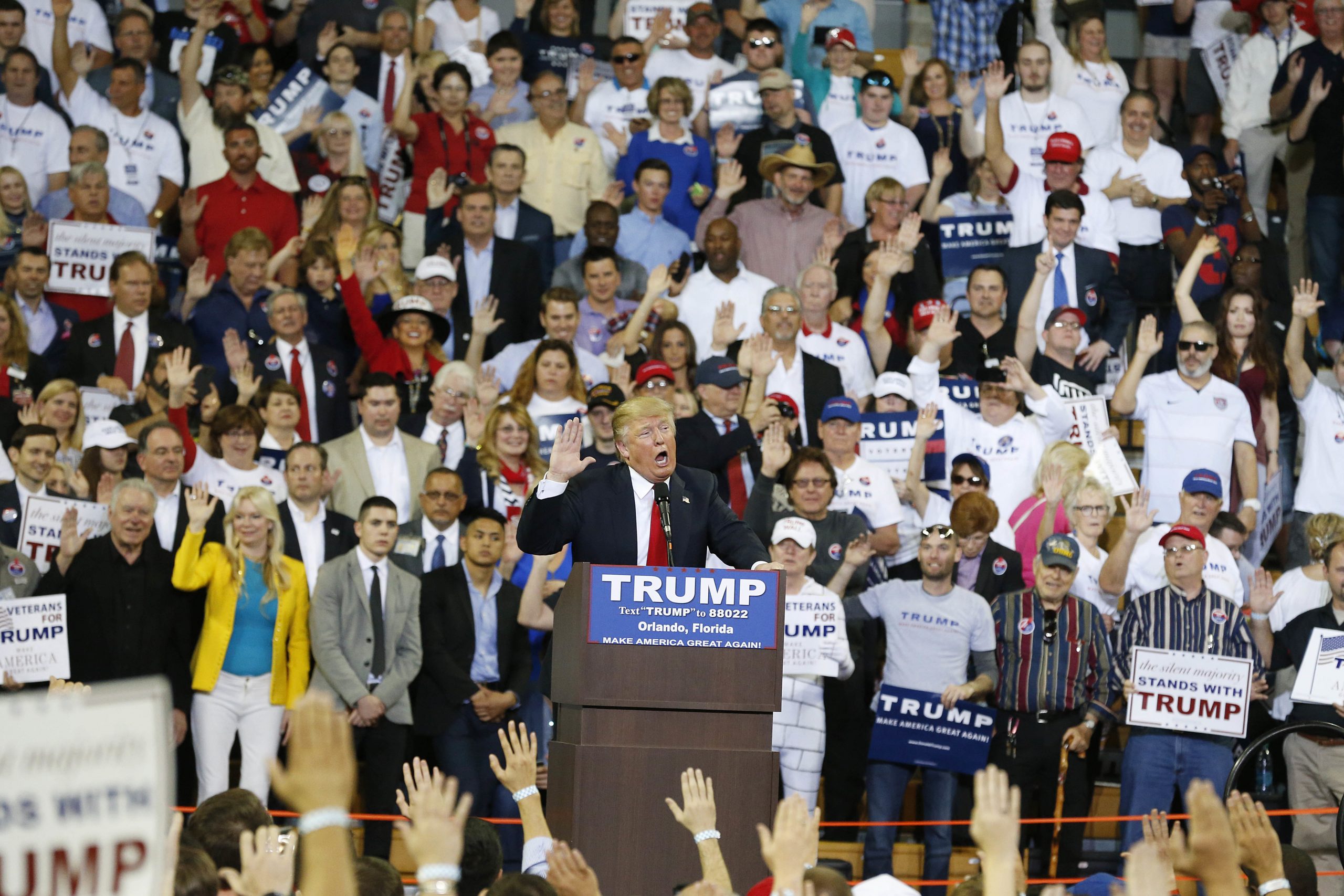 Press working hard to find Nazi symbols at Trump rallies