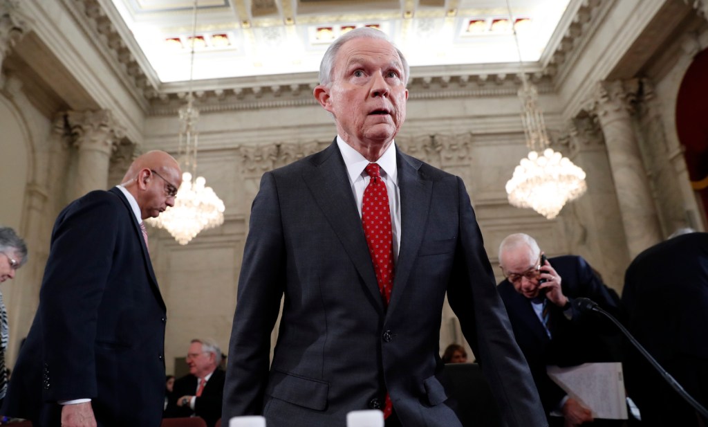 Senate advances Sessions’ nomination, sets up Wednesday vote