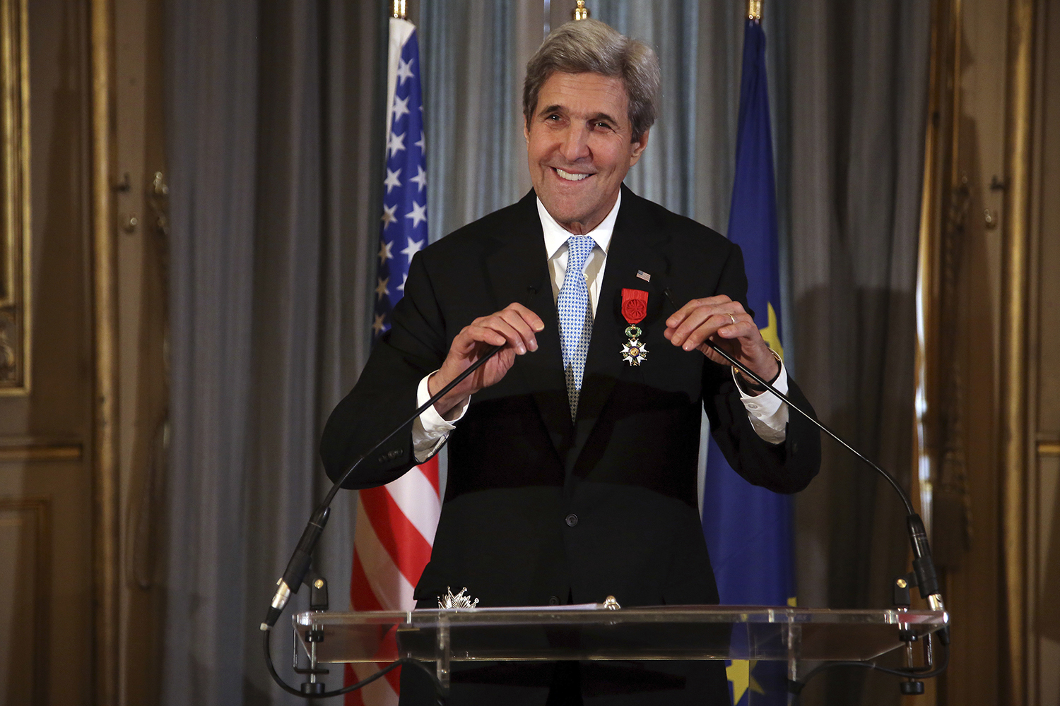 Kerry thought ‘for a minute or two’ about running in 2016