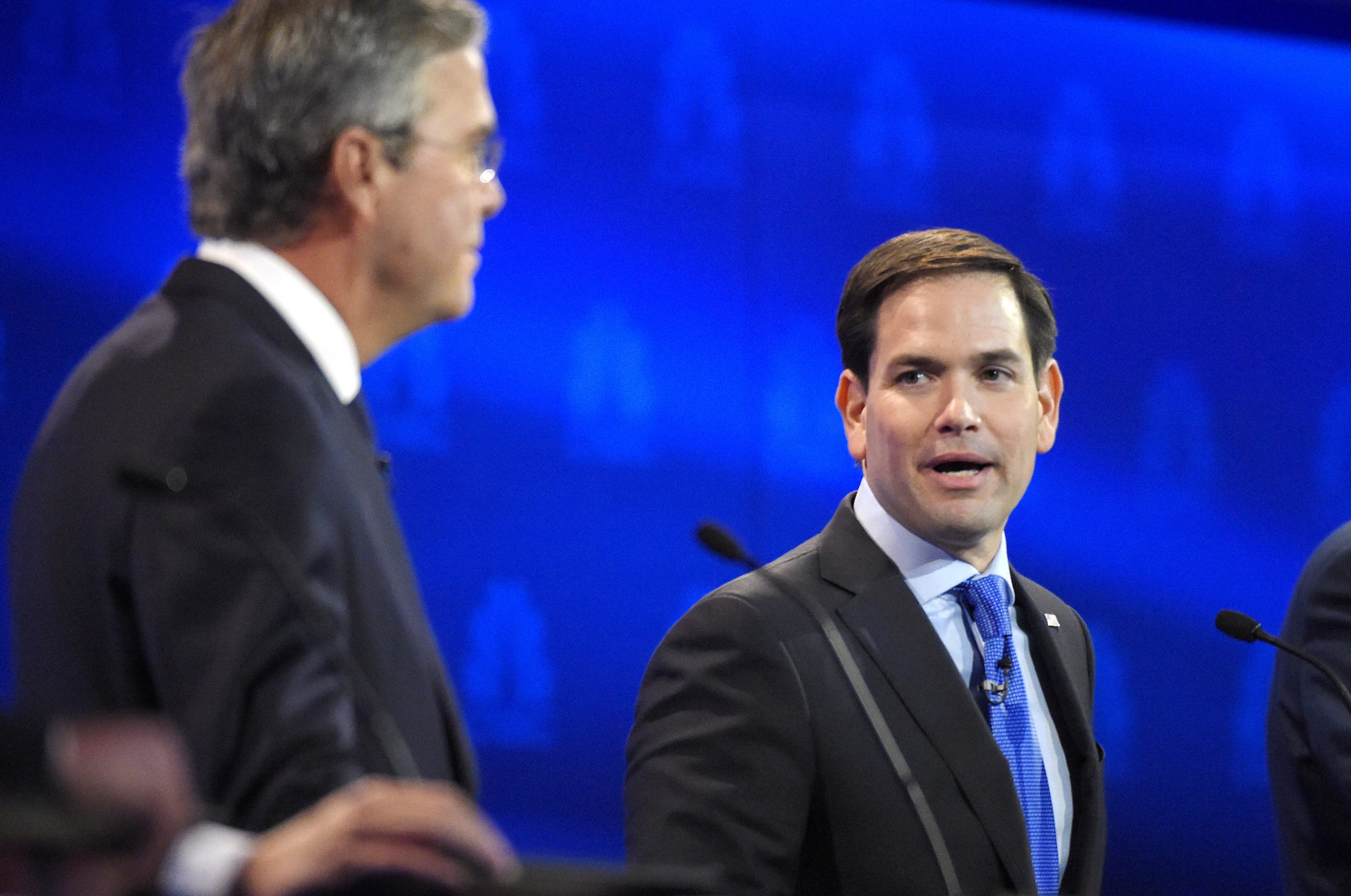Rubio skips Iowa event to cast Senate vote