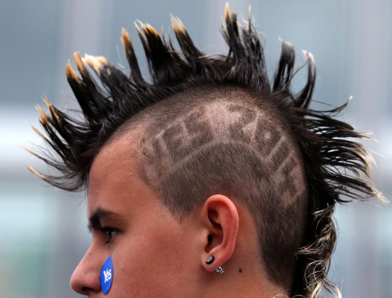 Generation gap: Young Scots favor independence