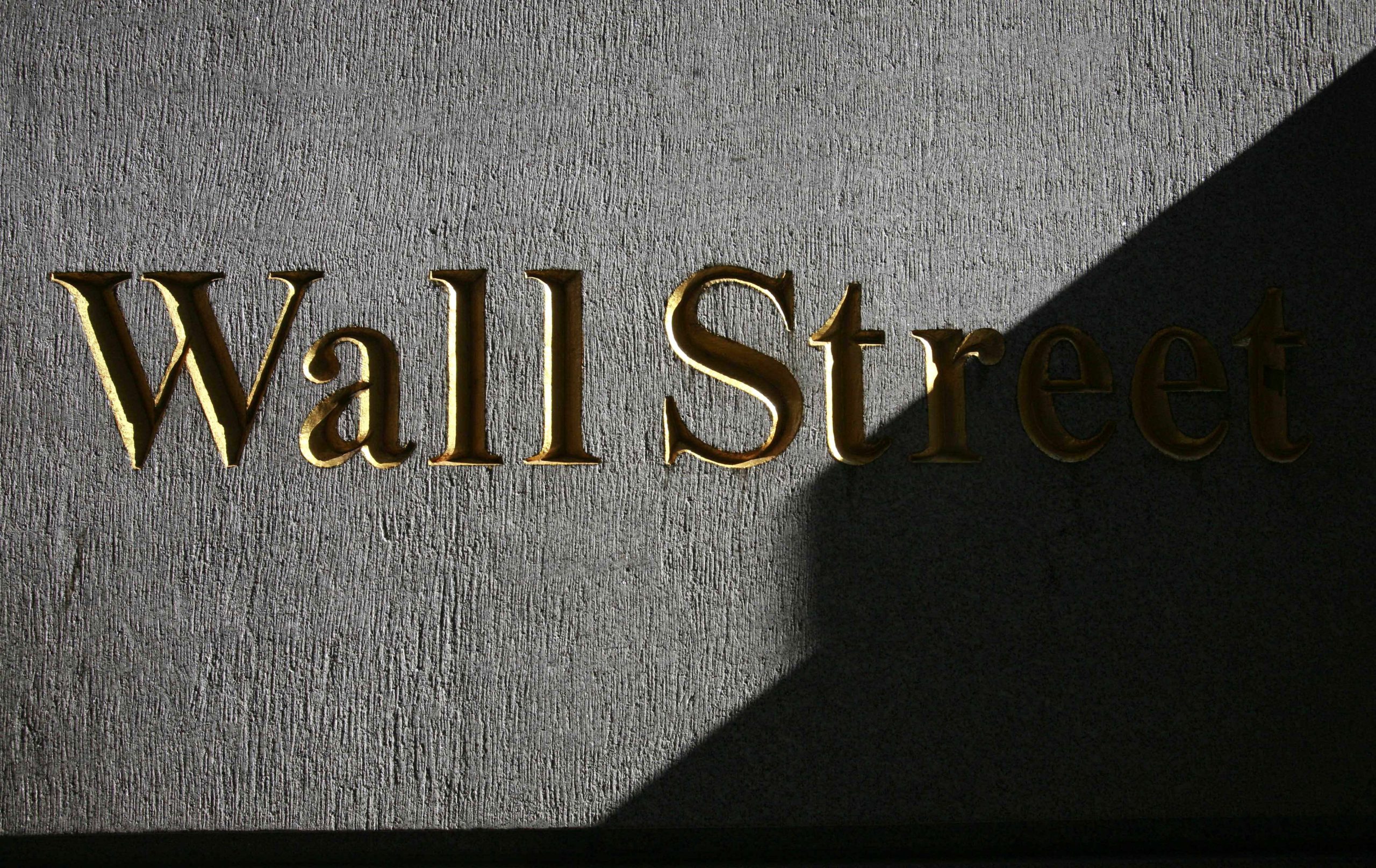 Stocks drift higher; S&P 500 holds on to 2,000