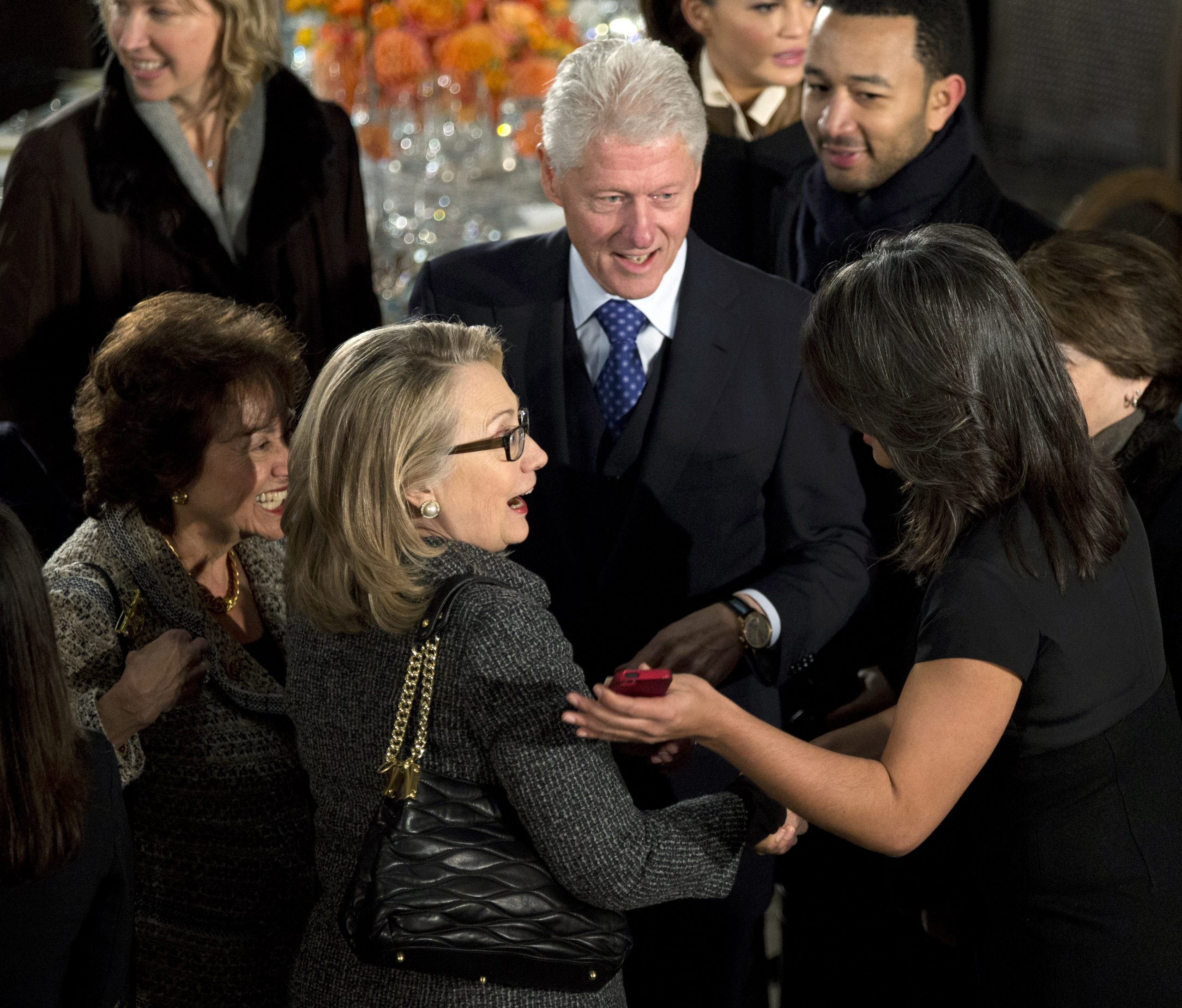 Teneo: Where the Clinton crew seamlessly blends politics and getting rich
