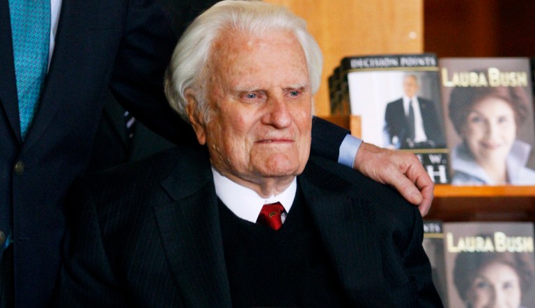 The Billy Graham Evangelistic Association confirmed that the famed evangelist has passed away. (AP Photo/Nell Redmond)