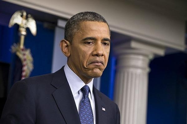 Poll: Obama approval plummets, most see U.S. on ‘wrong track’