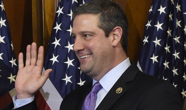 Trade deal critics urge Obama to take up transportation bill first