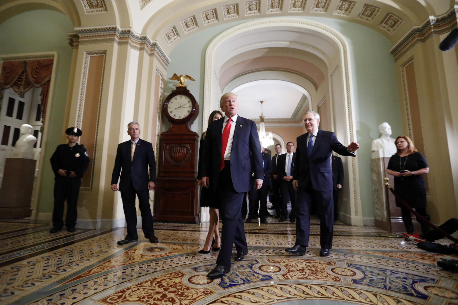 Trump leaves conservatives with a choice between party and principle