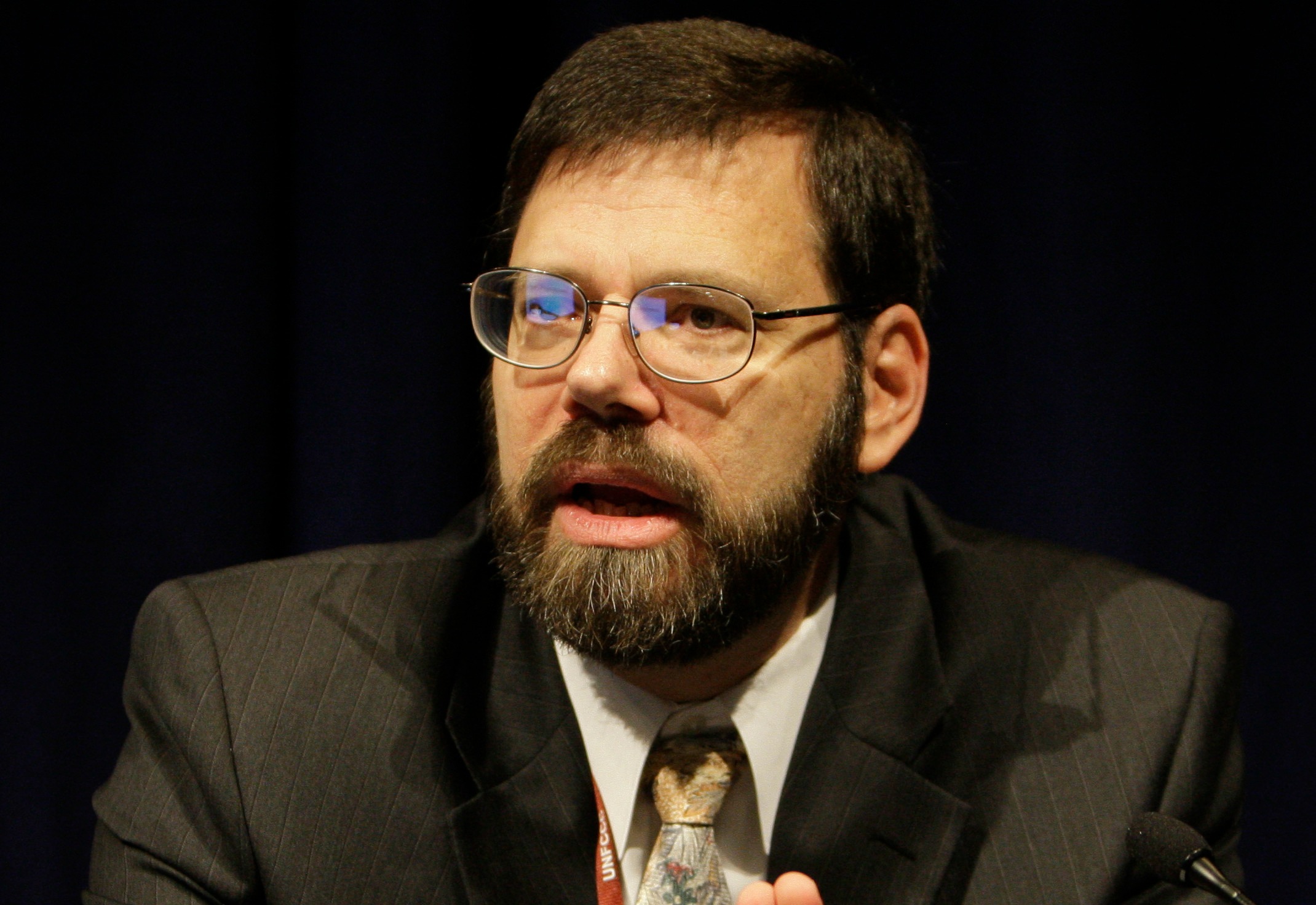 Obama rushes to replace climate diplomat