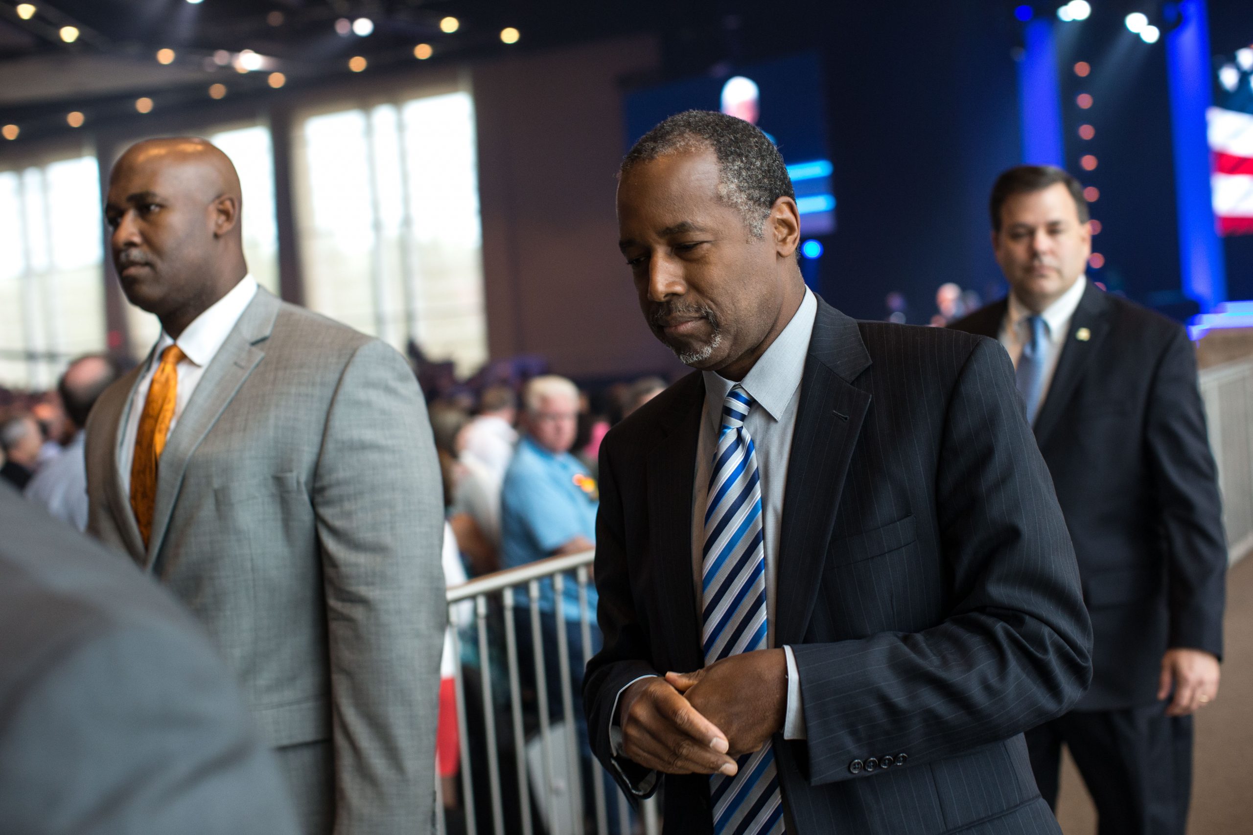 Carson on Holocaust comments: ‘Never intended’ to ‘diminish’ tragedy