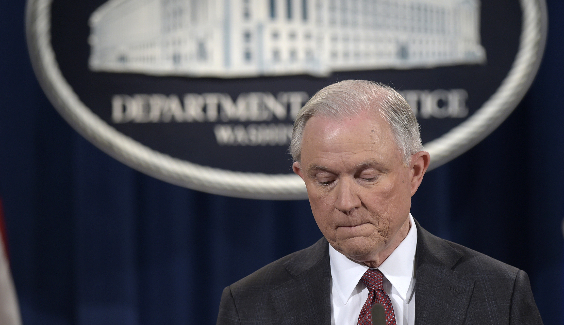 Congress investigating possible additional meeting between Jeff Sessions and Russian ambassador: Report