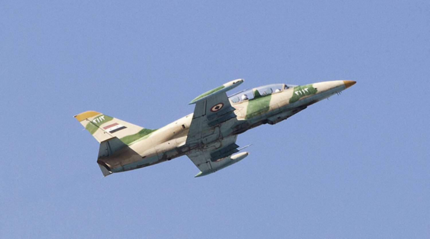 U.S. fighters chase Syrian jets from skies over U.S. troops