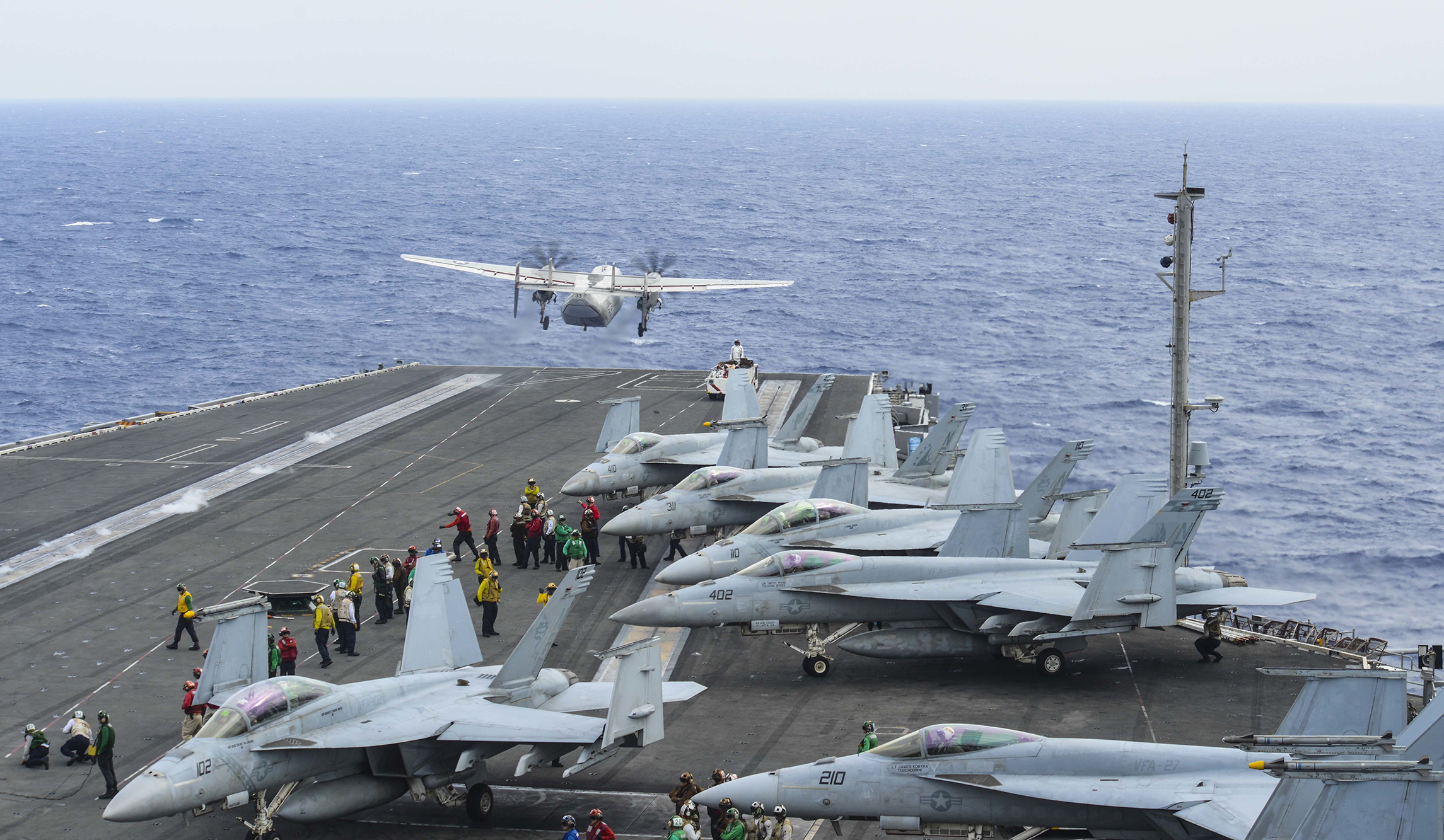 Eight military personnel just survived an air crash in water. Here’s how their training probably saved them