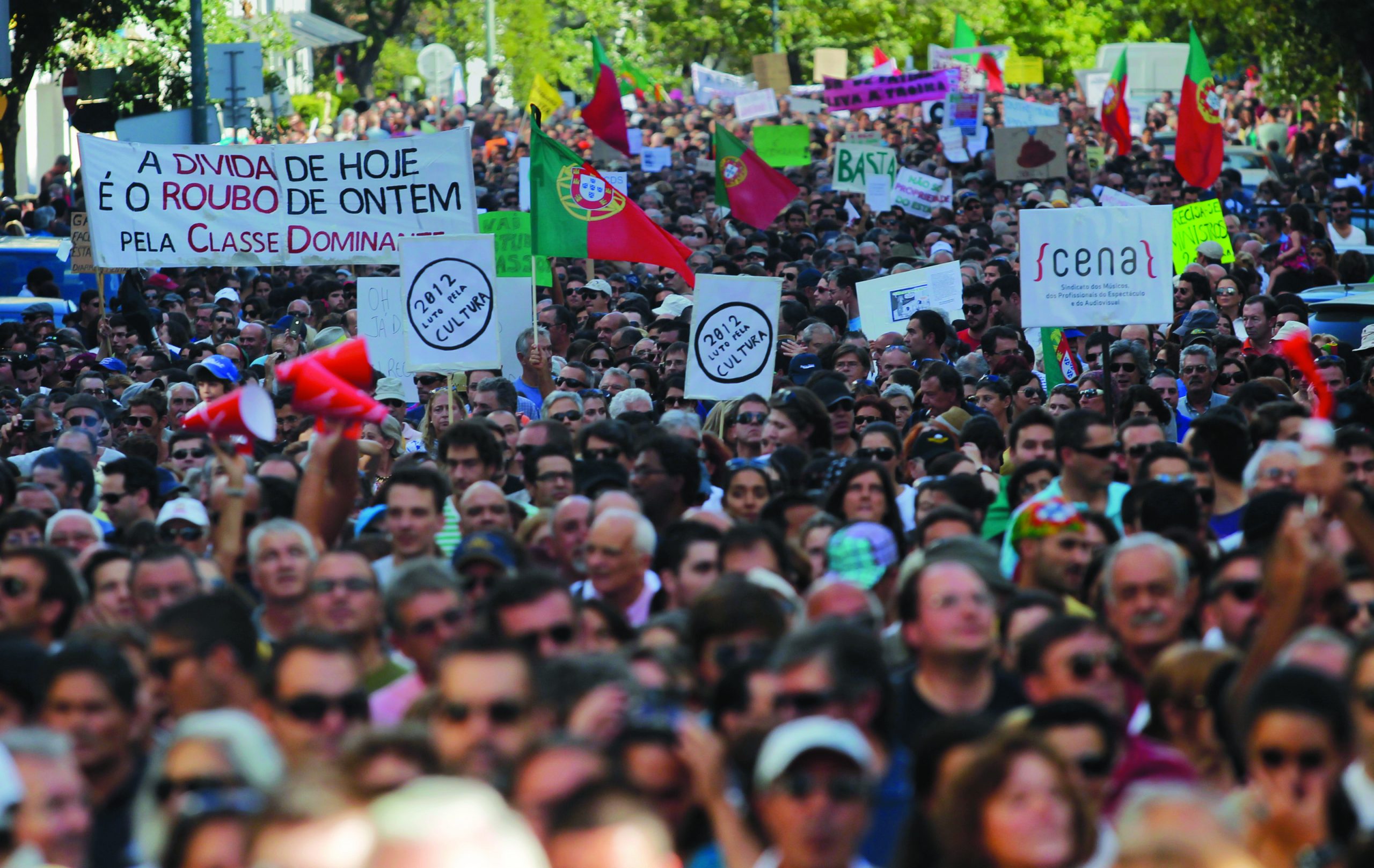 Large anti-austerity protests in Spain, Portugal
