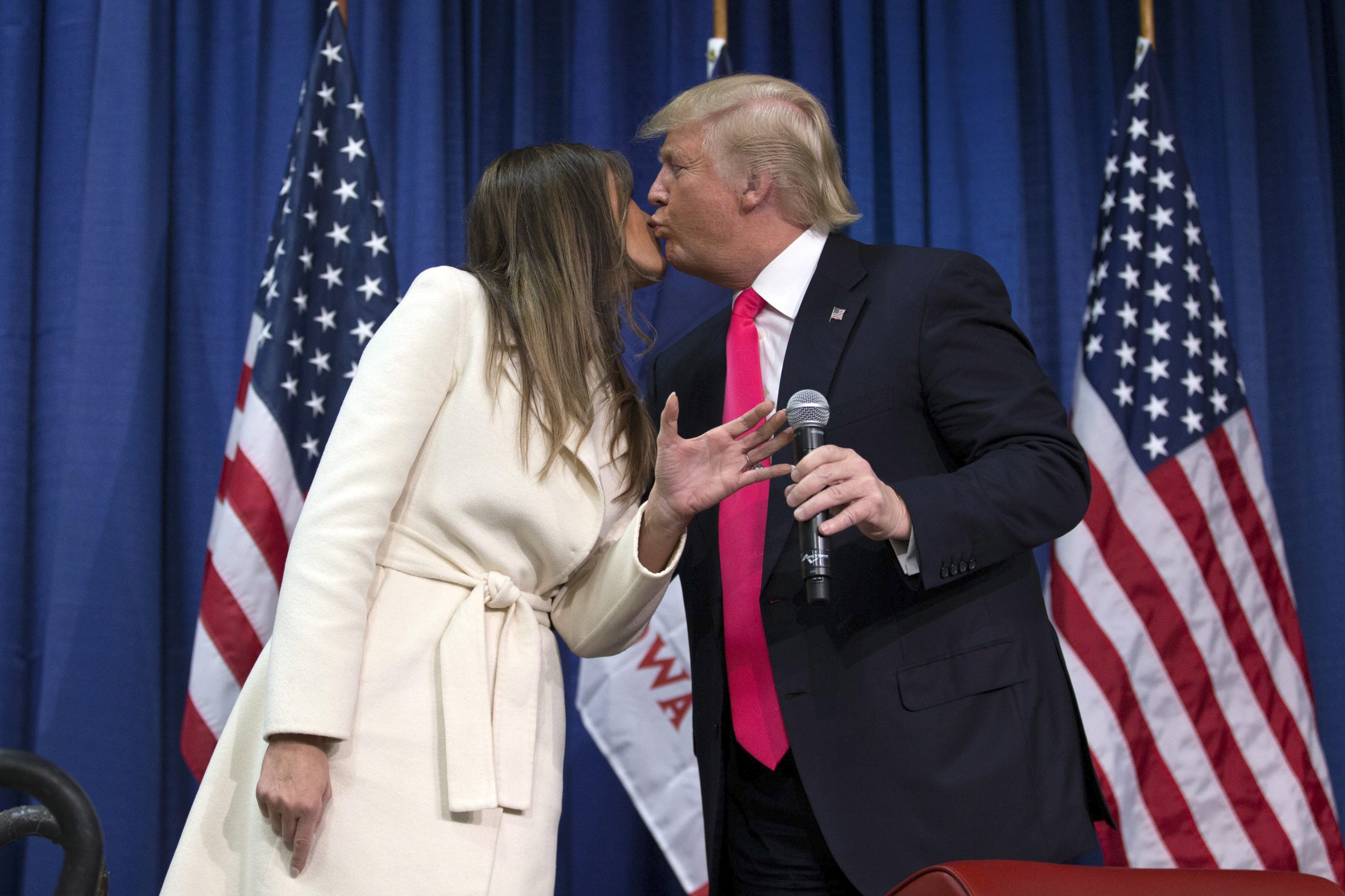 Wife Wars: GOP voters pick Donald and Melania over Ted and Heidi