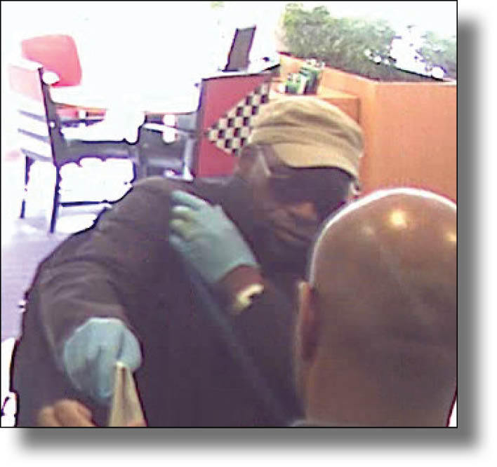 Bank robbery suspect. Click to see a larger version.