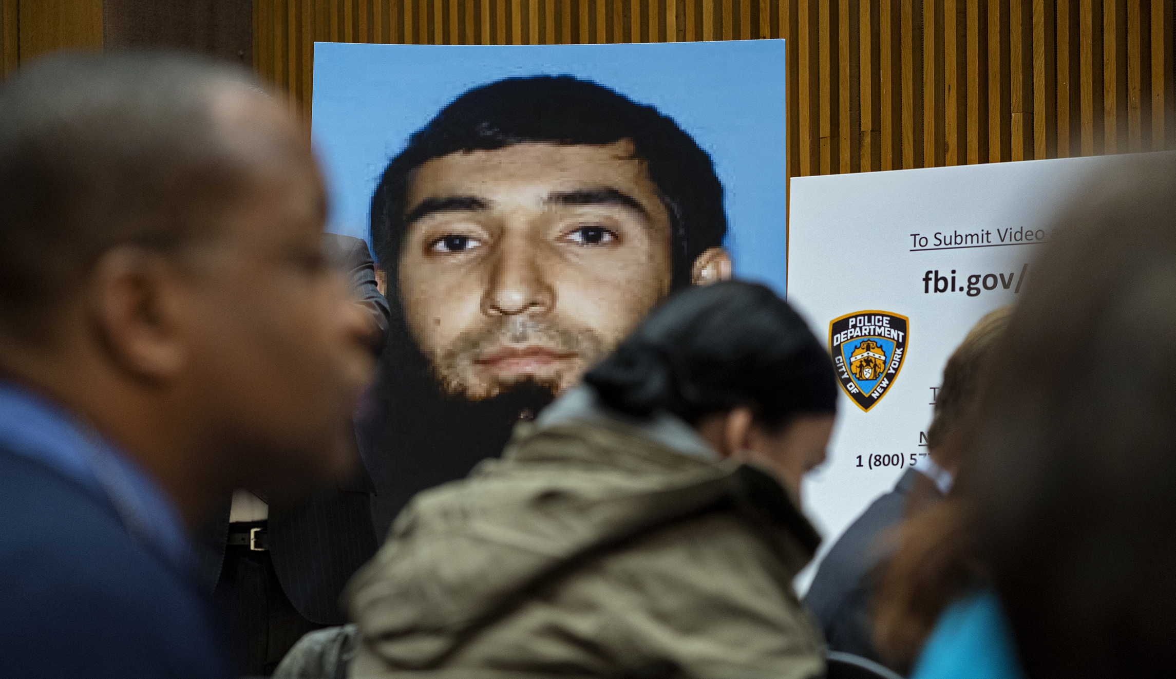 White House: US awarded diversity visas to five accused terrorists