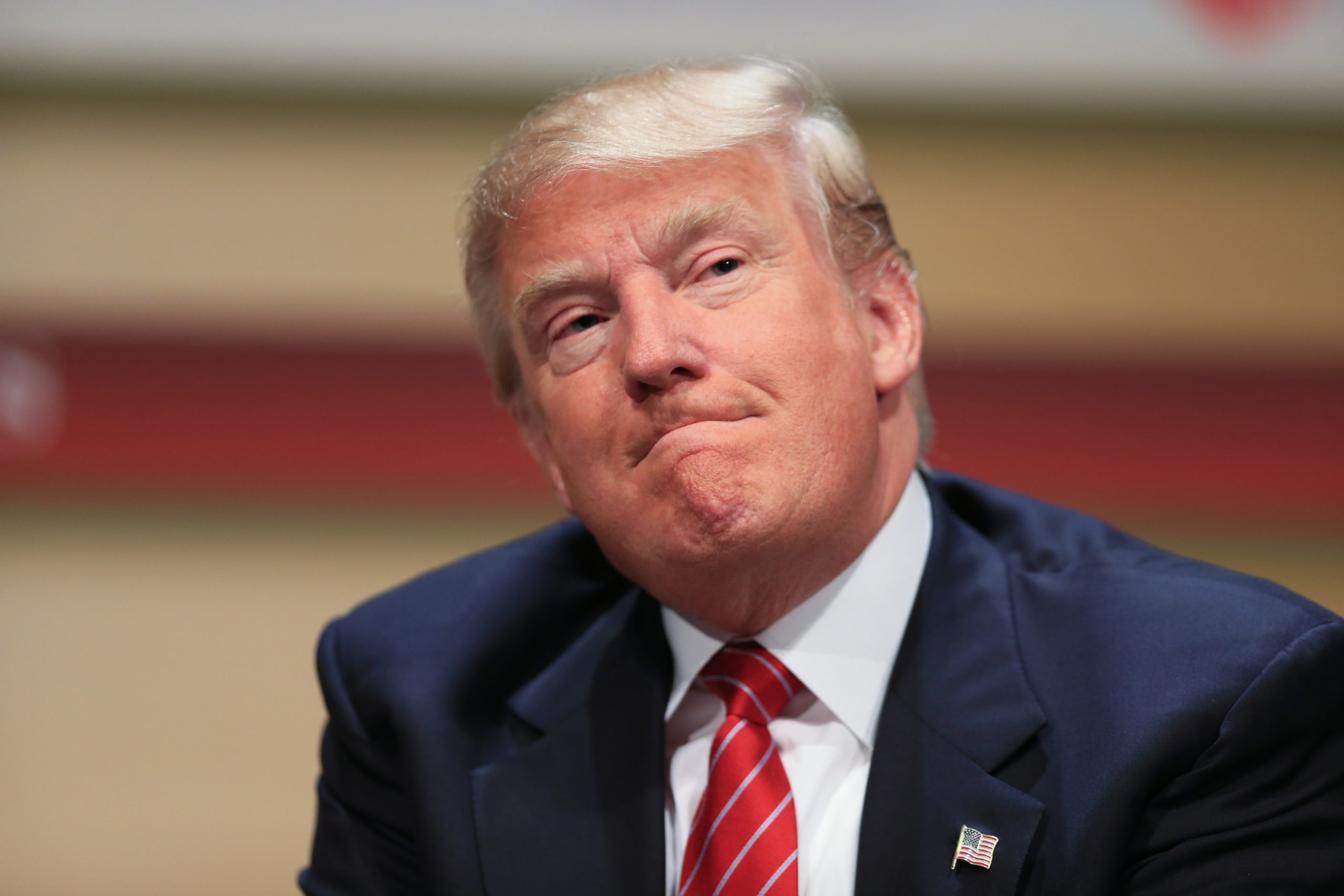 Dissing McCain not Trump’s big problem in Iowa