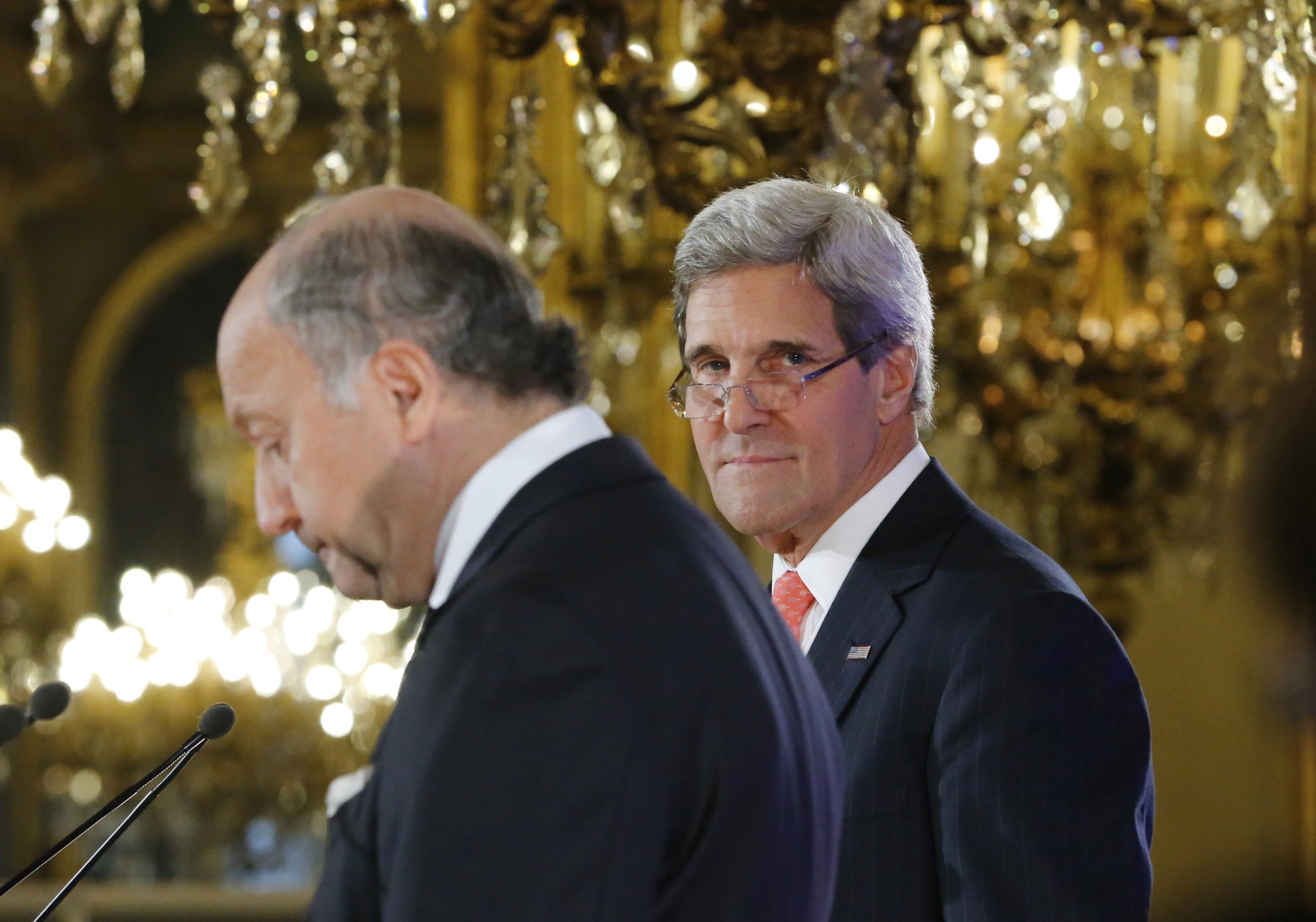 Back home, high-stakes week on Syria awaits Obama