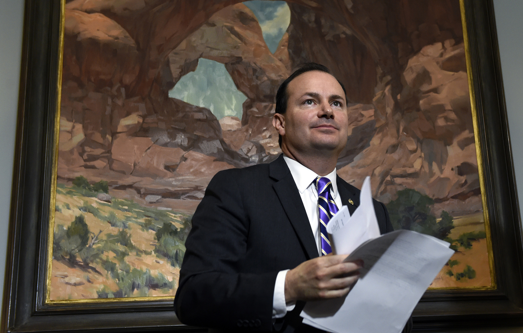 Senate blocks Mike Lee effort to fight Obama’s housing rule