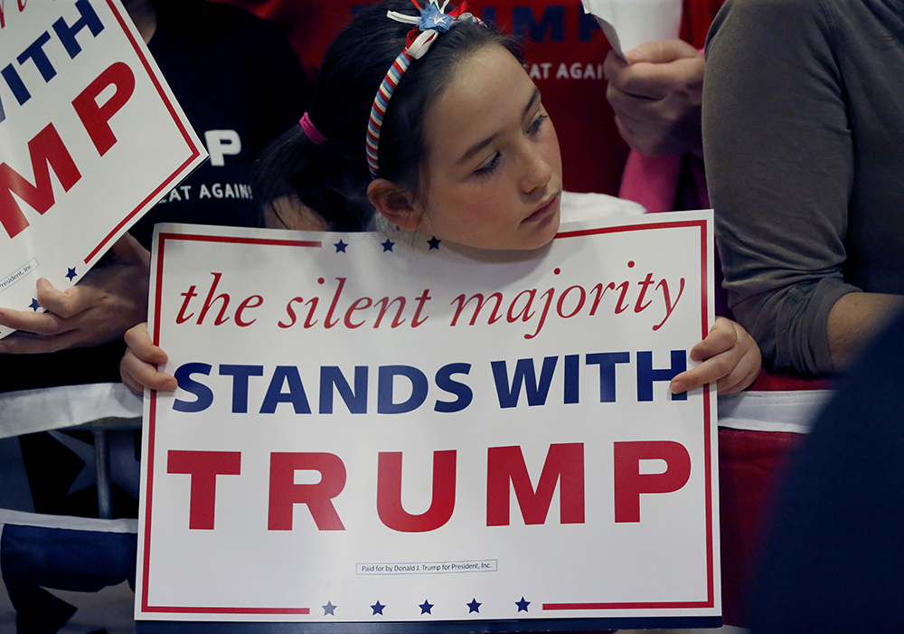 Republicans vow not to bend to Trump in convention fight
