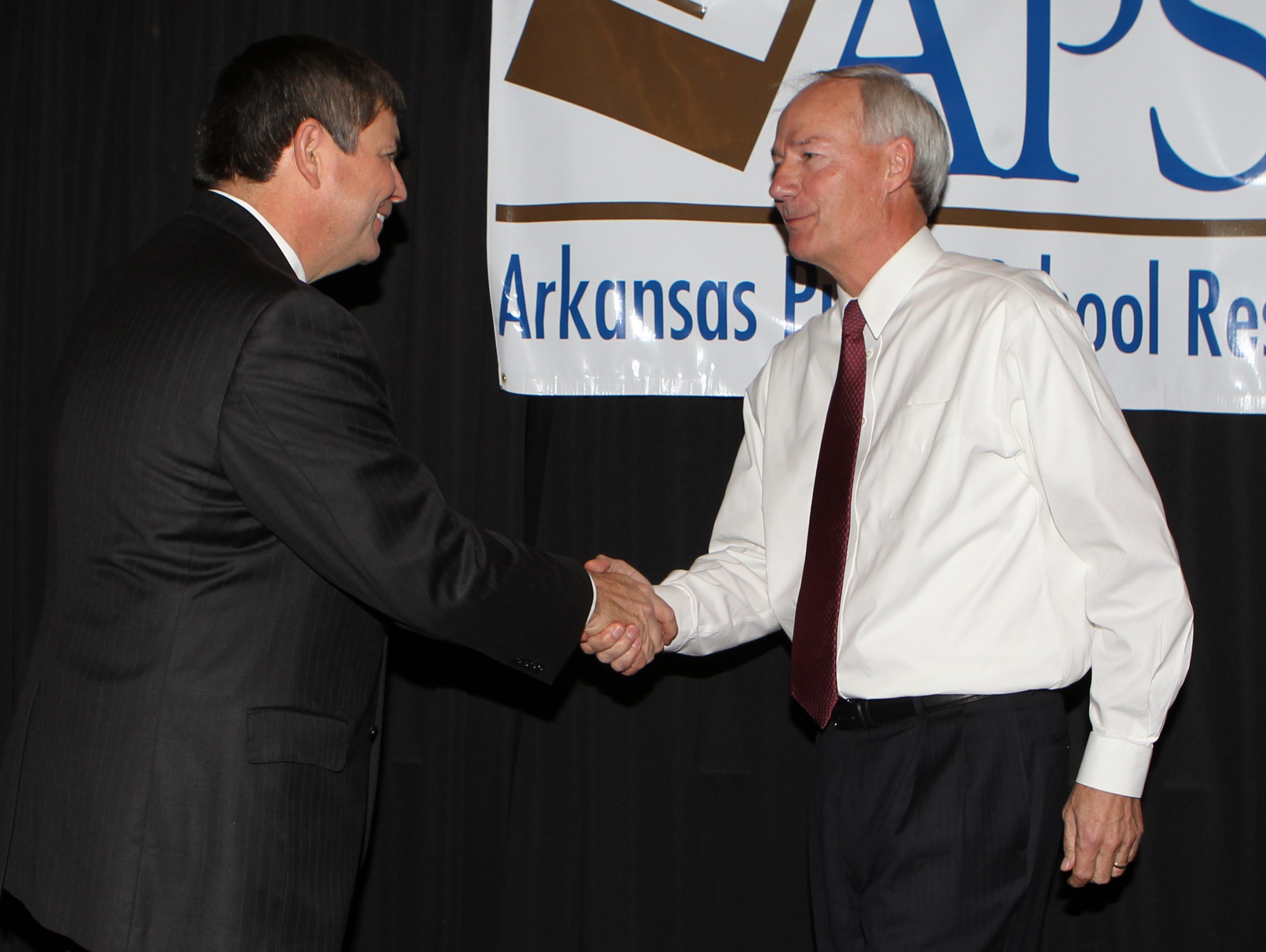 Arkansas governor candidates address educators