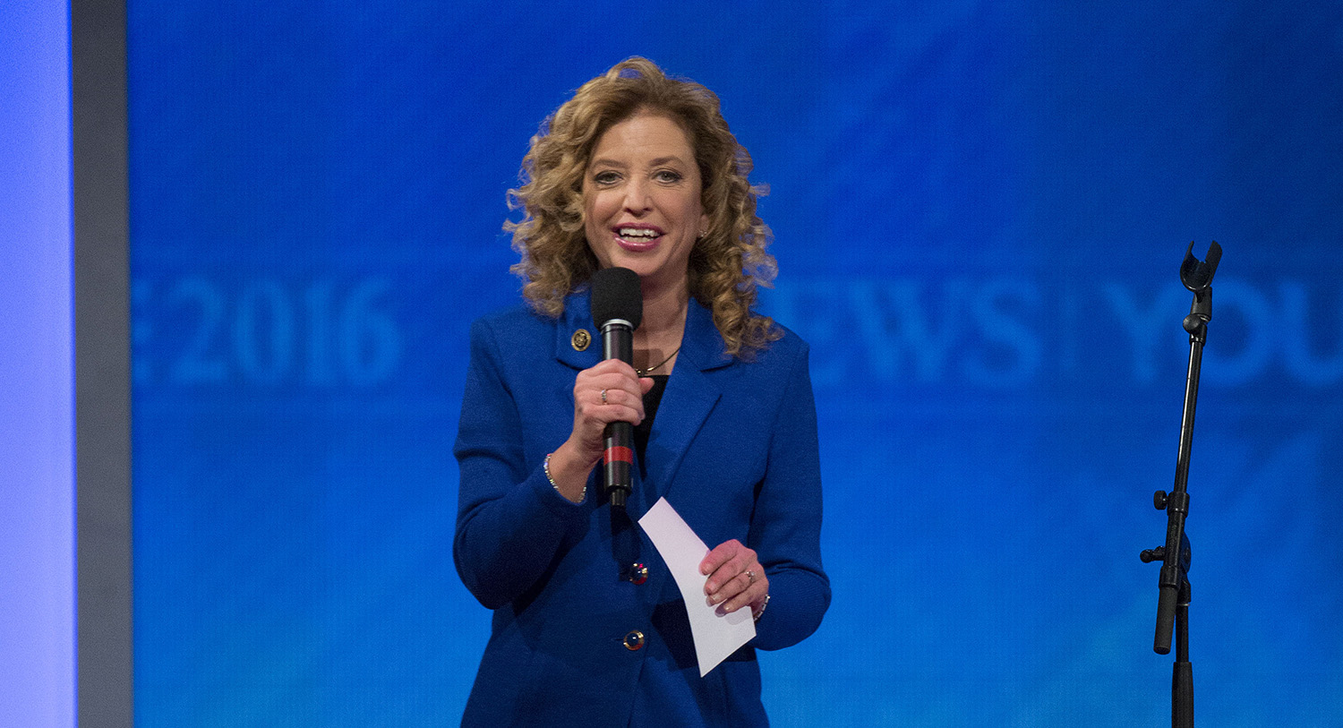 Wasserman Schultz won’t preside over convention