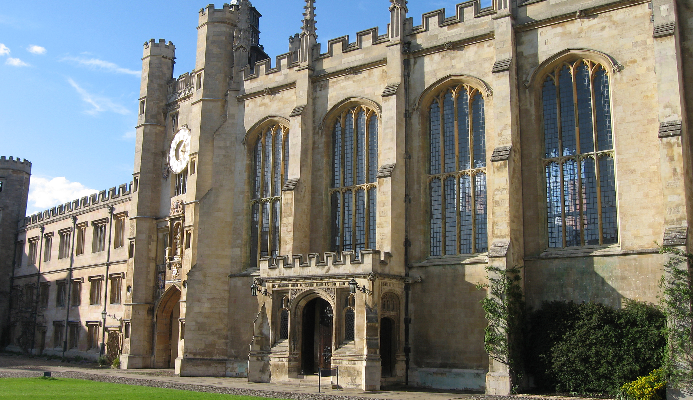 Cambridge University embraces safe space idiocy