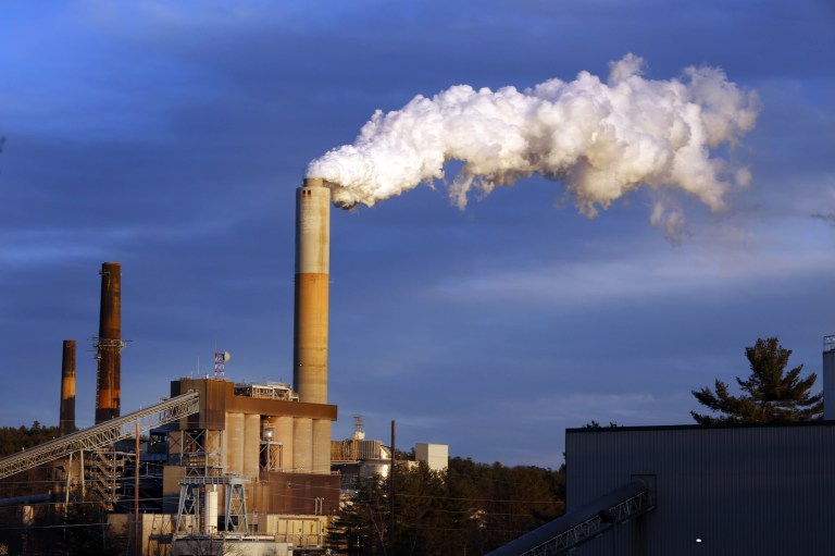 Groups urged a federal appeals court to shut down a legal case over the Clean Power Plan. (AP Photo/Jim Cole, File)